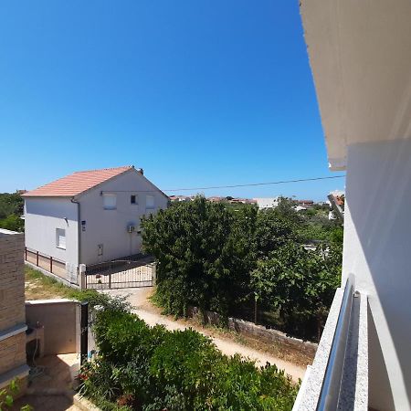 Nena 2 Apartman Sukošan Kültér fotó