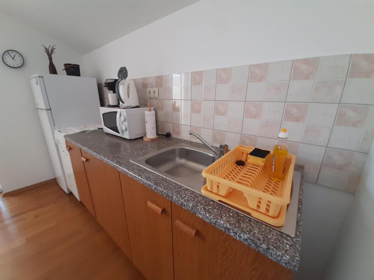 Nena 2 Apartman Sukošan Kültér fotó